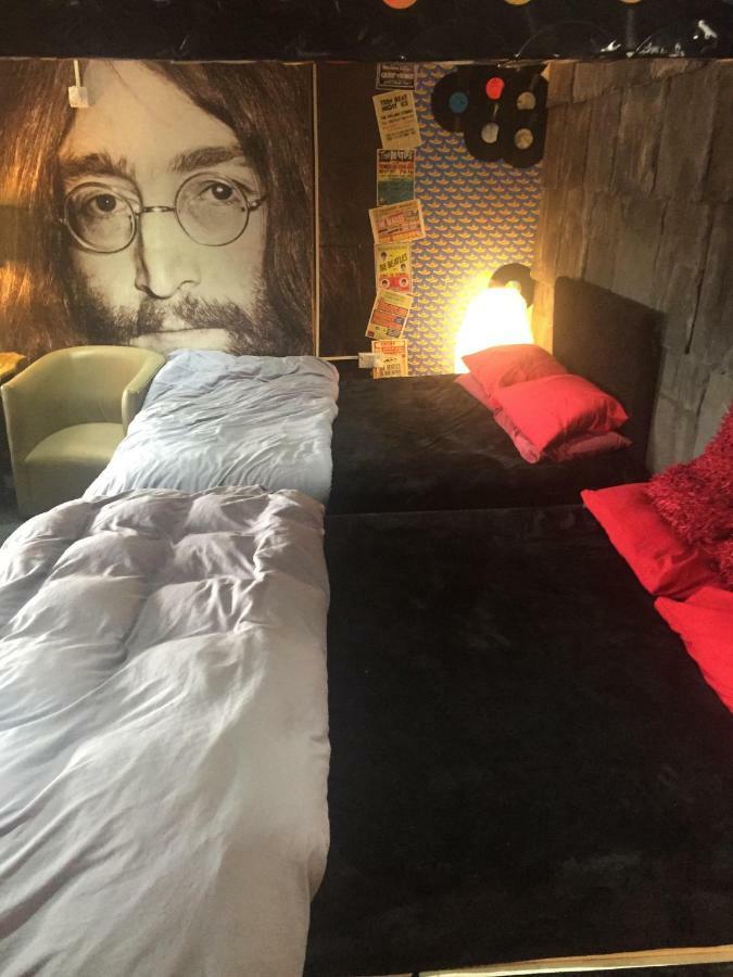 Liverpool Party Pad Hotel Екстериор снимка
