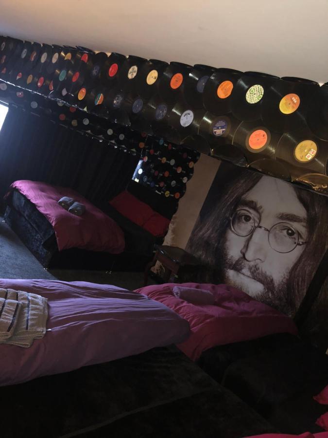 Liverpool Party Pad Hotel Екстериор снимка
